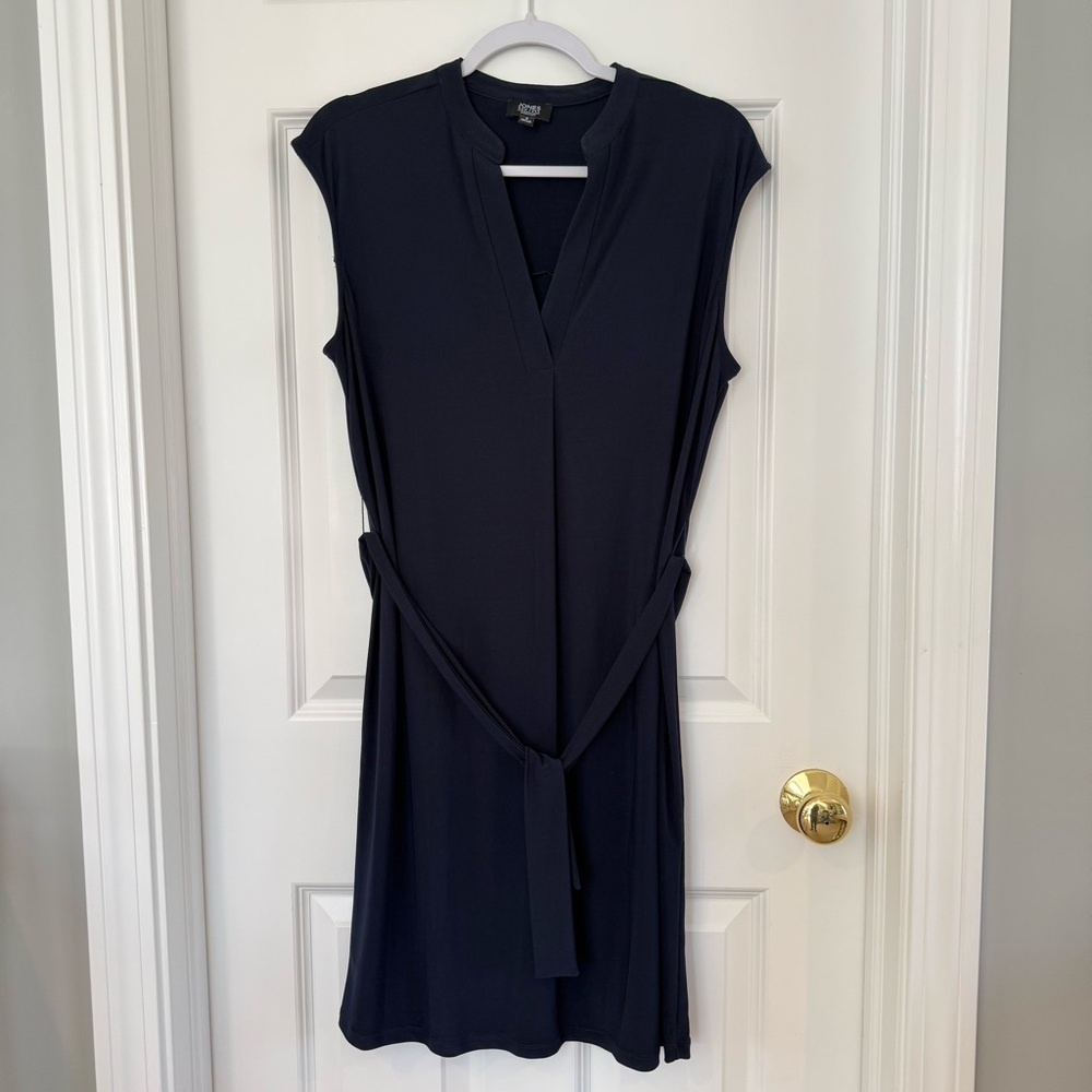 Jones New York Navy Cap Sleeve Dress with Self Tie Size 4